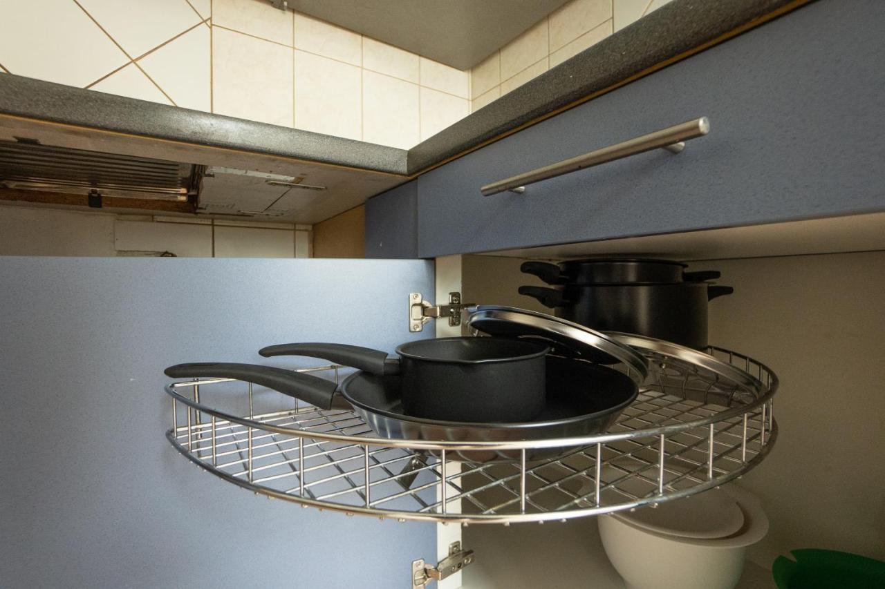 Lovely 1-Bedroom Apartment Next To Praterstern Wenen Buitenkant foto