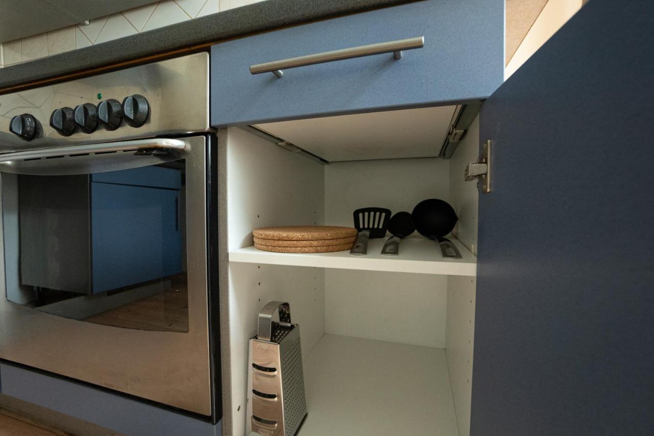 Lovely 1-Bedroom Apartment Next To Praterstern Wenen Buitenkant foto