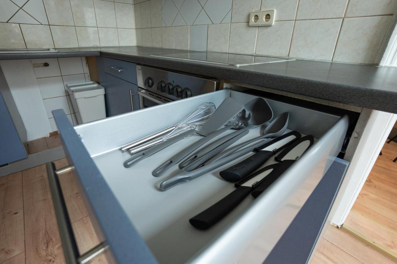 Lovely 1-Bedroom Apartment Next To Praterstern Wenen Buitenkant foto
